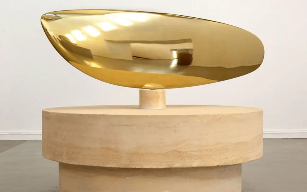 Brancusi exhibit digital view with sculpture context